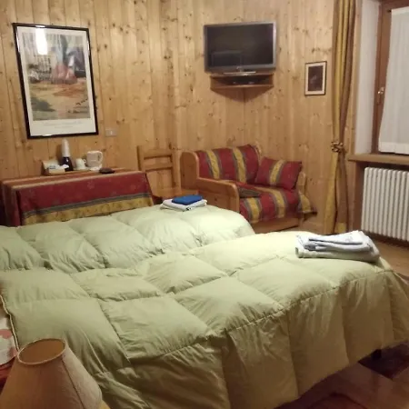 Layet Bed & Breakfast 3*