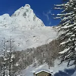 Layet ブレウイル・チェルヴィナイア
