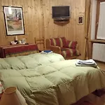 Layet Bed and Breakfast 3*