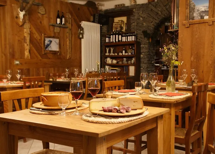 فندق مبيت وإفطار Layet 3*